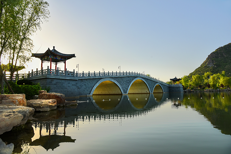 濟(jì)南華山洼濕地公園崇正橋、煙雨橋